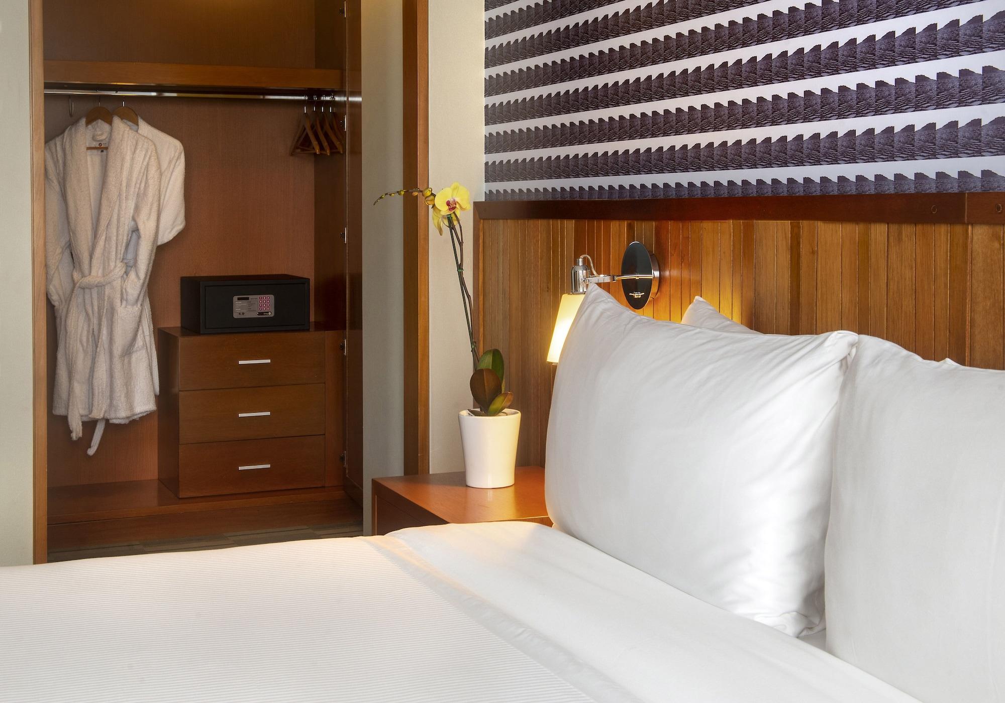 โฟร์ พอยต์ บาย เชอราตัน มาริฟลอเรส Hotel ลิมา ภายนอก รูปภาพ